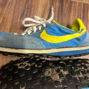 Nike | Shoes | Nike 979198 Vintage Waffle Trainers Size 85  display picture 3